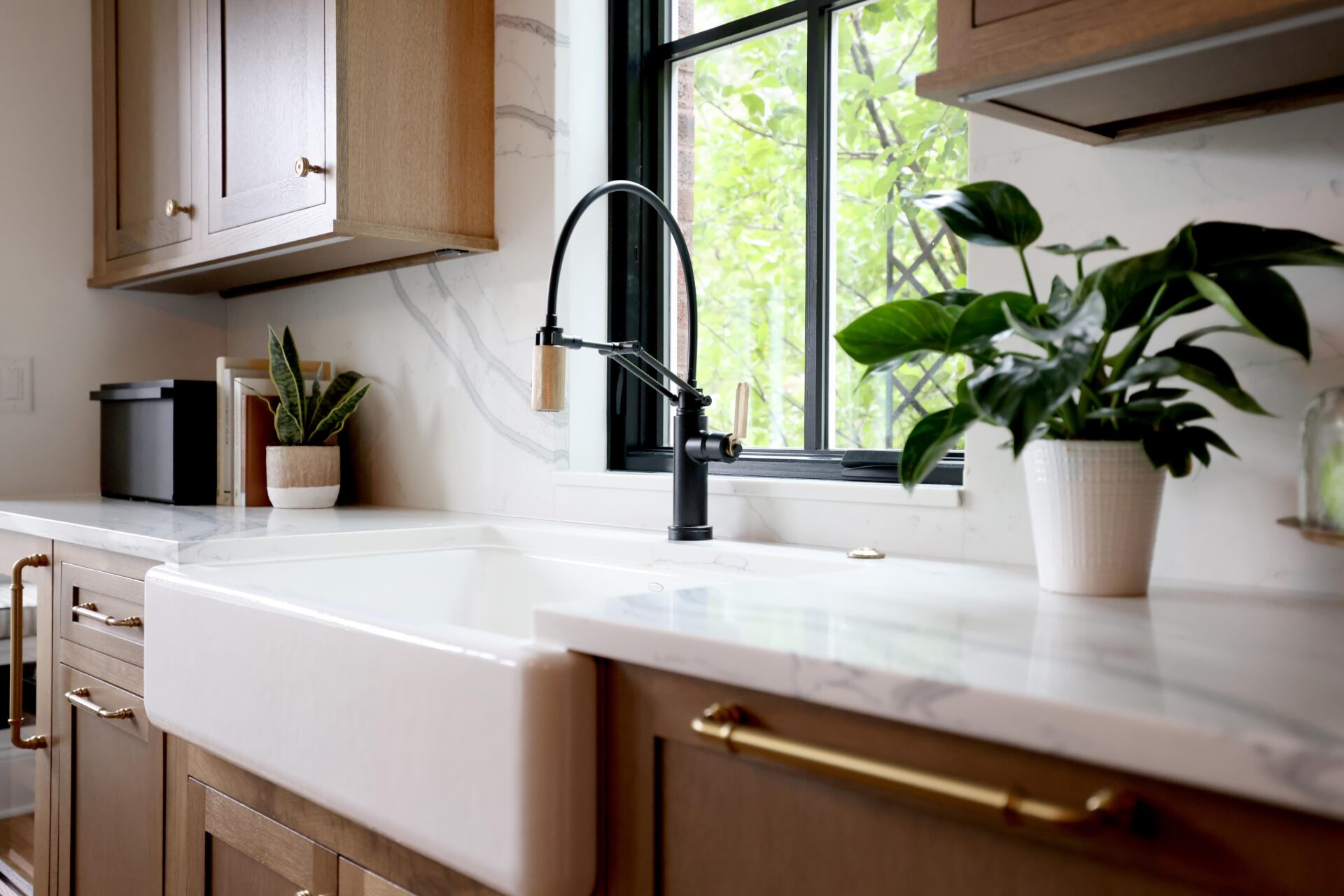 Porcelain vs ceramic sink comparison in a modern kitchen