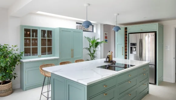 Pairing Kitchen Islands with the Right Countertop Material
