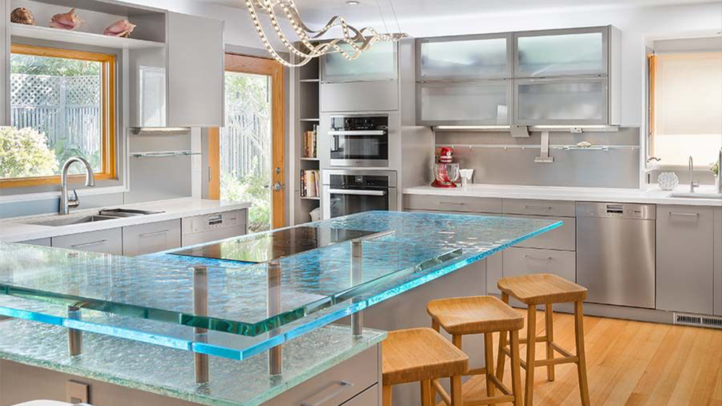 Glass vs Natural Stone Countertops in Ontario: Hygiene, Heat & Trend Comparison 2 Butcher Block vs Granite Countertops
