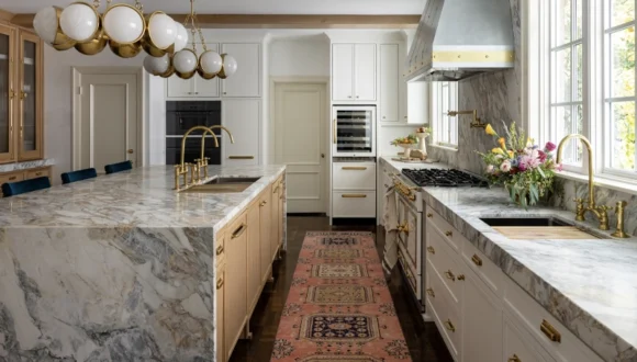 Kitchen Island Countertops in Vaughan – Luxury Island Fabrication