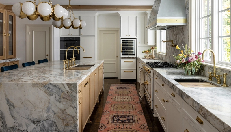 Kitchen Island Countertops in Vaughan – Luxury Island Fabrication