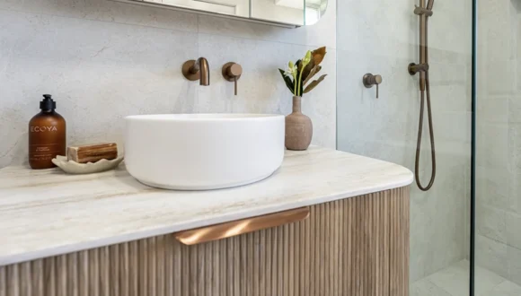 Vanity Countertops in Etobicoke – Durable Quartz, Granite & Modern Vanity Tops