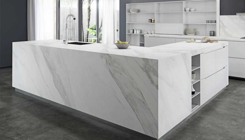 Quartz vs Porcelain Countertops – Heat, Durability & Style Differences