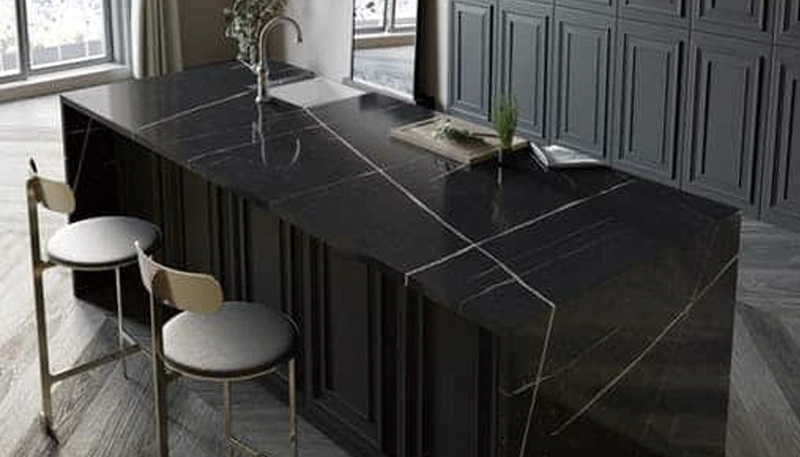 Quartz vs Quartzite – Which Is Better for Toronto Kitchens?