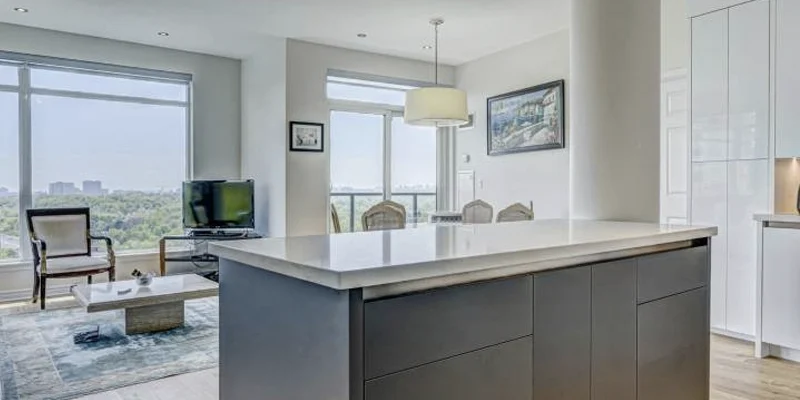 Kitchen Countertops for Toronto Condos – Space-Saving & Smart Surface Choices